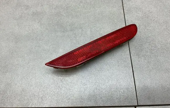 Nissan Qashqai Rear tail light reflector 25023005