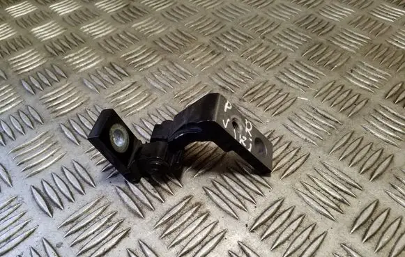 Audi TT TTS Mk2 Front door upper hinge