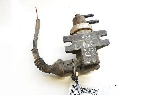 Volkswagen PASSAT B5 Turbo solenoid valve 1H090662721