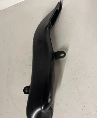 Volvo V50 Air intake hose/pipe 8658905