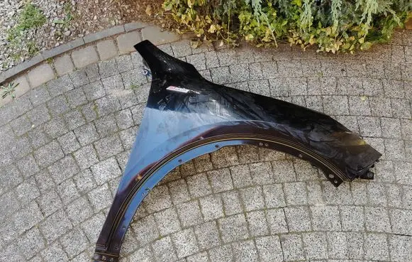 Ford Escape IV Fender L075061523B