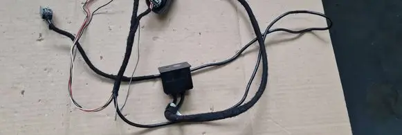 Maserati Quattroporte USB socket connector 61571C2664