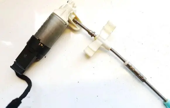 Audi A6 S6 C6 4F Seat adjustment motor 302072 982540