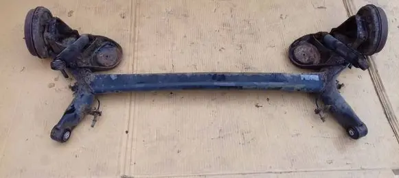 Fiat Panda II Rear axle beam 