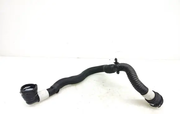 Tesla Model Y Electric car engine cooling hoses/pipes 
