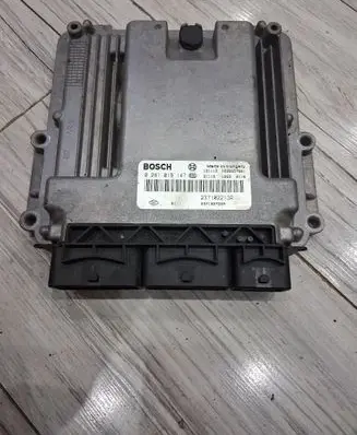 Renault Clio IV Engine control unit/module ECU 0281019147