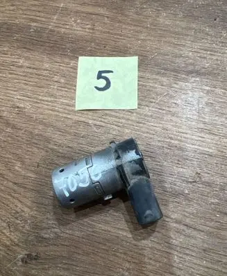 BMW 5 E60 E61 Parking PDC sensor 6989081