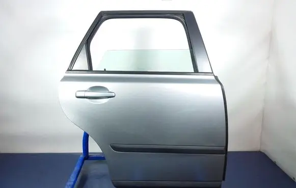 Volvo V50 Rear door 