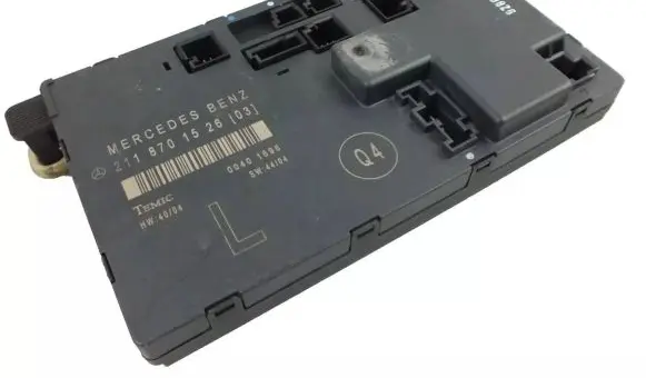 Mercedes-Benz E W211 Other control units/modules 2118701526