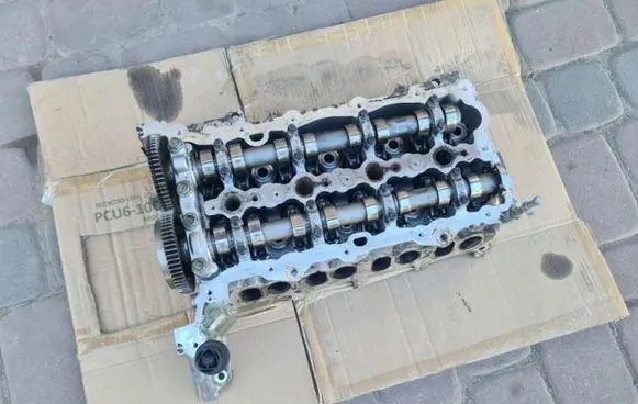 Opel Astra K Engine head 55489312