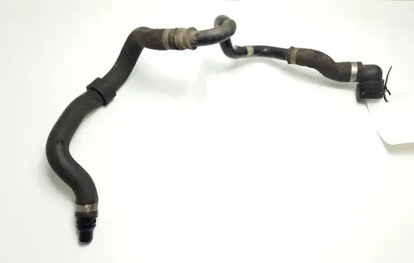 Mercedes-Benz E C207 W207 Engine coolant pipe/hose S3100078