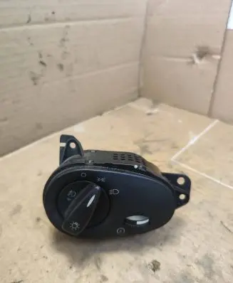Ford Focus Light switch 98AG13A024DF 04052534