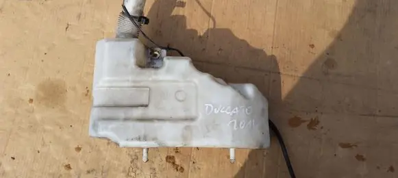Fiat Ducato Windshield washer fluid reservoir/tank