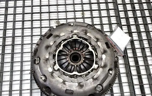 Volkswagen Golf VI Clutch set kit 415043110