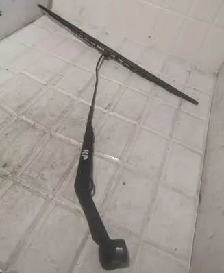 Hyundai i20 (PB PBT) Front wiper blade arm D226EKJ