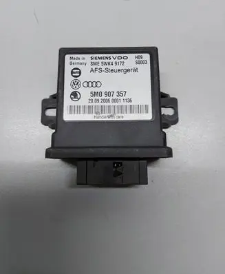 Volkswagen PASSAT B6 Light module LCM 5M0907357