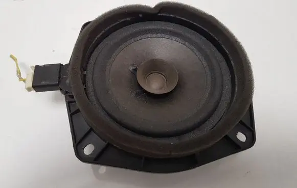 Mitsubishi Colt Parcel shelf speaker MN141417