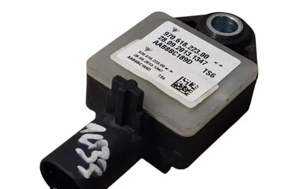 Porsche Panamera (970) Airbag deployment crash/impact sensor 97061822300