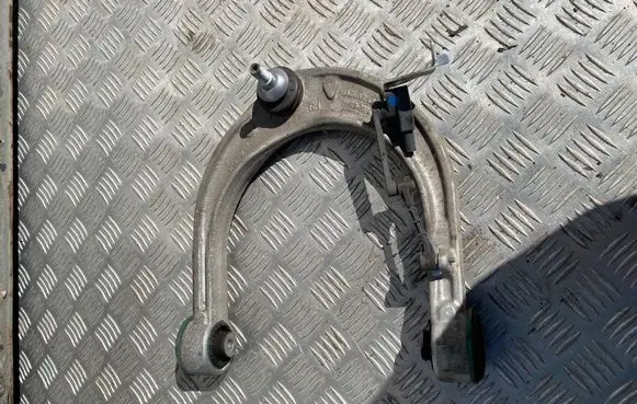 Land Rover Range Rover Sport L461 Front upper control arm/wishbone M9R33084AC