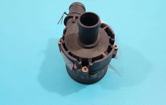 Seat Leon (5F) Electric auxiliary coolant/water pump 5Q0121591AN IMPRK1399621