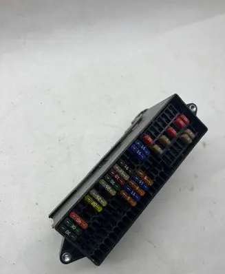 Volkswagen Touran I Fuse module TAB016460A 286297E58 033037090