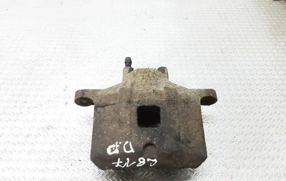 Mitsubishi Lancer VIII Front brake caliper