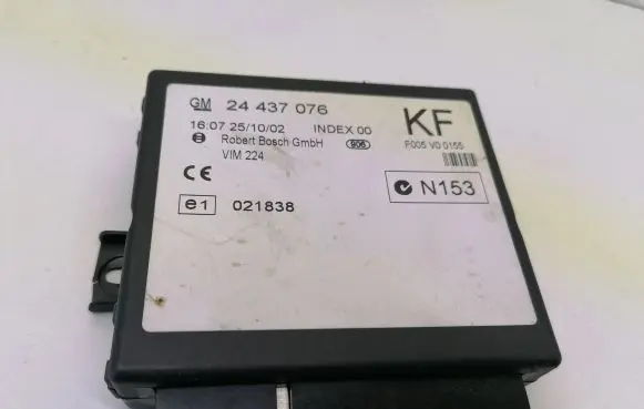Opel Zafira A Comfort/convenience module 24437076 021838
