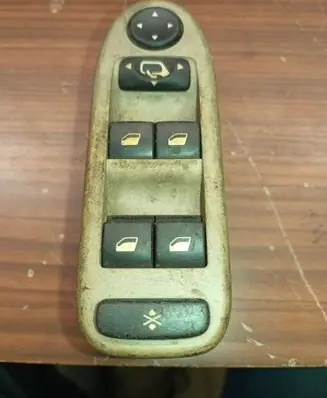 Citroen C5 Electric window control switch 96332289zw
