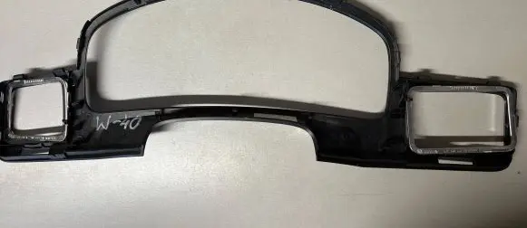 Volkswagen Touareg II Dashboard trim 7P1857189B
