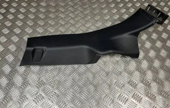 (C) pillar trim