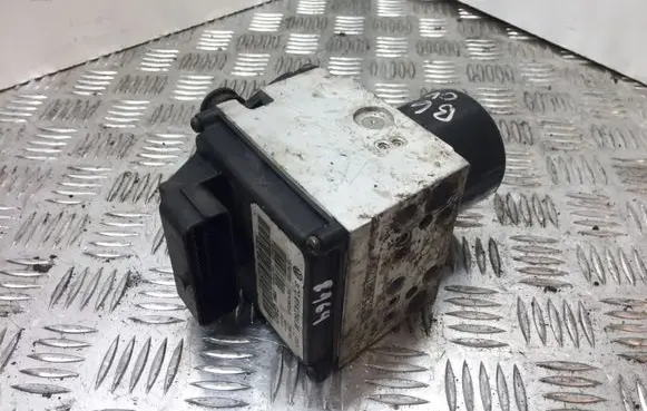 Volkswagen PASSAT B6 ABS Pump 3C0614095M 8164