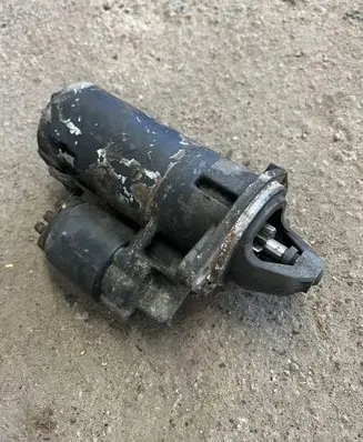 Opel Frontera A Starter motor 001821411