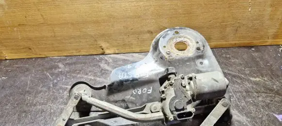 Ford Fusion Front wiper linkage and motor 40474512v