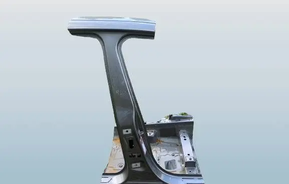 BMW X3 F25 Pillar (middle) 