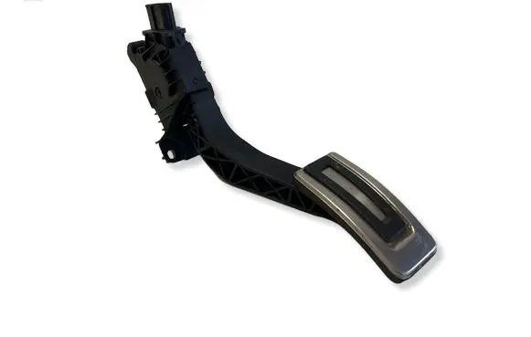 Audi Q3 F3 Accelerator throttle pedal 5Q2723503F 6PV01062185
