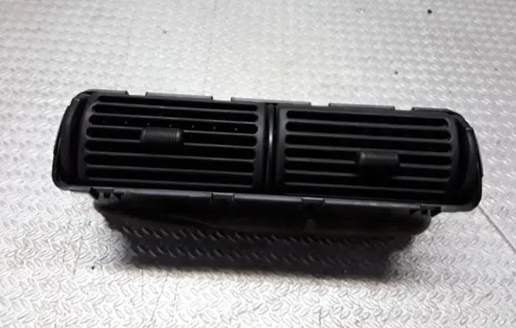 Ford Explorer Dash center air vent grill