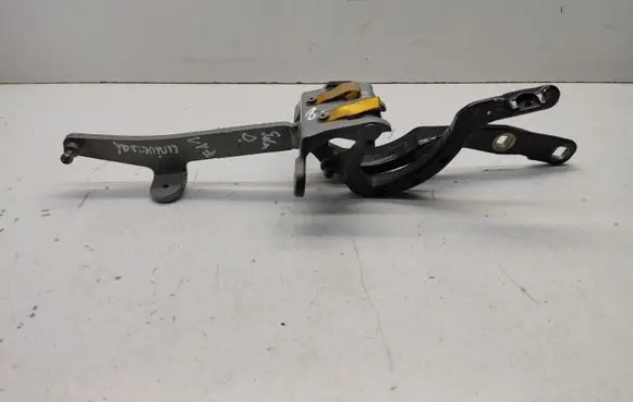 BMW 5 F10 F11 Tailgate/trunk/boot hinge 7206640