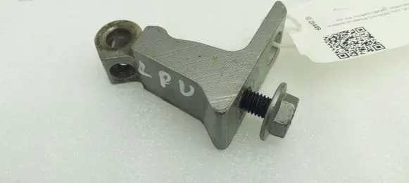 Volkswagen Golf VII Front door upper hinge 8K0831401P