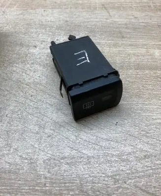 Audi A3 S3 8L Windscreen/window heater switch 8L0941503A
