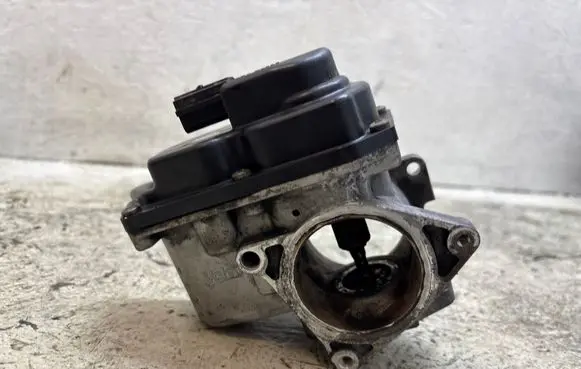 Volkswagen PASSAT B6 EGR valve 03L131501G 35101055