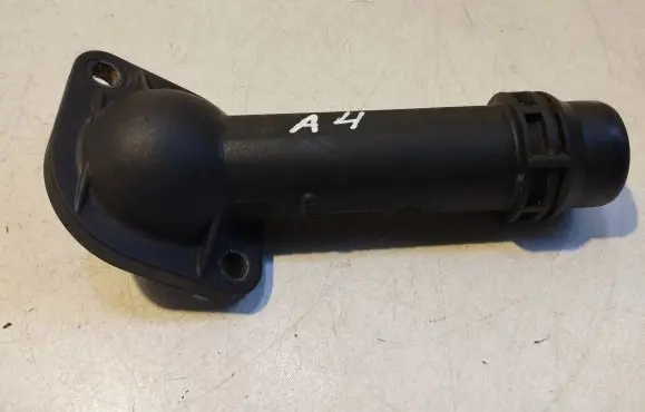 Audi A4 S4 B5 8D Engine coolant pipe/hose 06B121121
