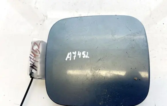 Mitsubishi Carisma Fuel tank cap