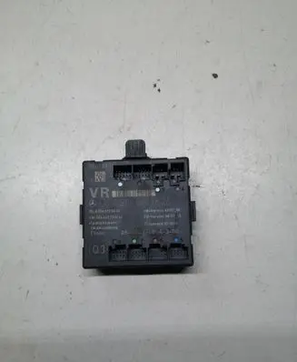Mercedes-Benz C W204 Door control unit/module A2048707626 2044422332 A2048200426