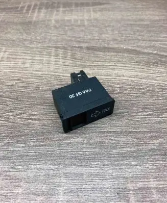 BMW 7 E38 Other switches/knobs/shifts 8381053
