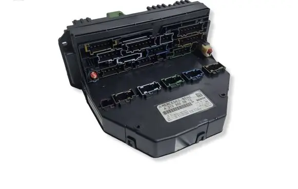 Mercedes-Benz C W204 Fuse module A2129005912 A2129015204 A2129025405