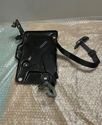 Fiat 500X Battery tray 