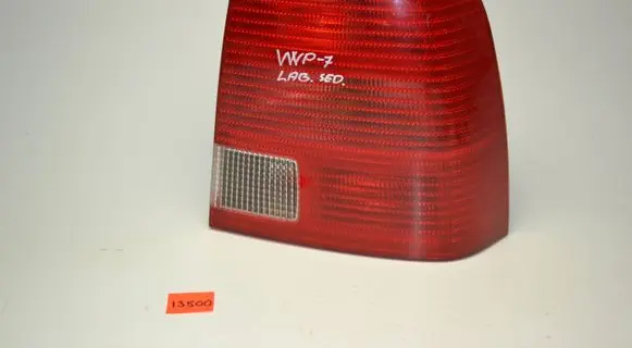 Volkswagen PASSAT B5 Rear/tail lights 3B5945096G