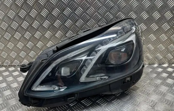 Mercedes-Benz E W212 Headlight/headlamp A2129062903