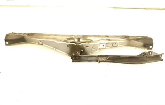 Lexus RX 330 - 350 - 400H Top upper radiator support slam panel 