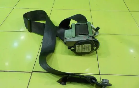 Peugeot 208 I Front seatbelt 98029971XX BEZPIECZENSTWA